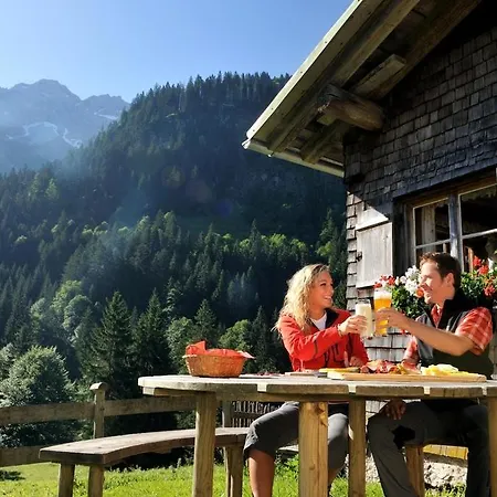 Daire Haus-trettachblick-fewo-trettach